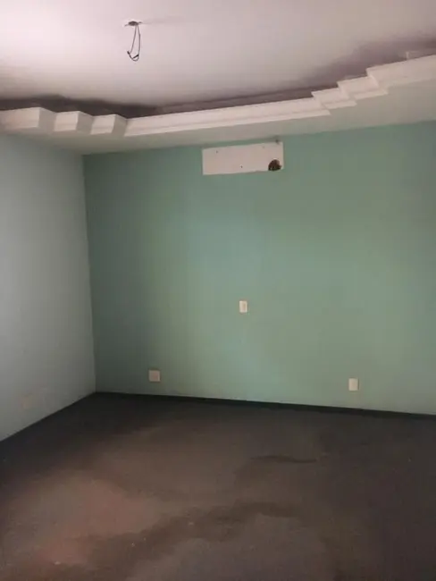 Foto 3 de Casa com 3 quartos para alugar, 400m2 em Campestre, Santo Andre - SP