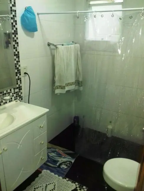 Foto 3 de Casa com 5 quartos à venda, 233m2 em Vila Apiaí, Santo Andre - SP