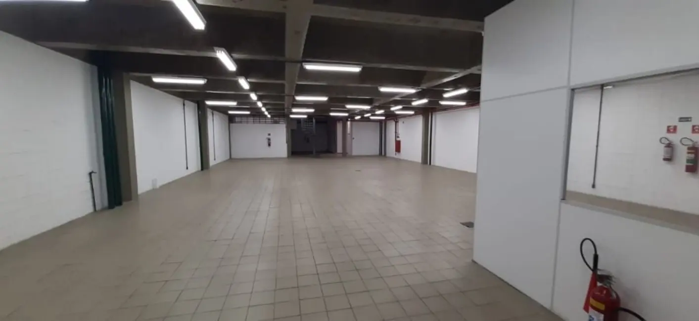 Foto 2 de Armazém / Galpão à venda, 650m2 em Jardim, Santo Andre - SP