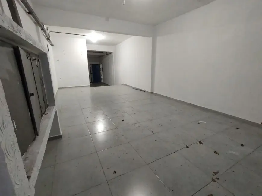 Armazém / Galpão à venda, 280m2 em Santo Andre - SP - imagem 5 Foto 5 de Armazém / Galpão à venda, 280m2 em Santo Andre - SP