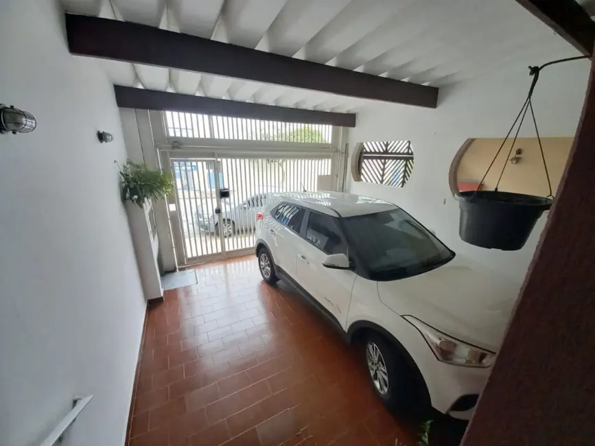 Foto 2 de Sobrado com 3 quartos à venda, 171m2 em Vila Scarpelli, Santo Andre - SP