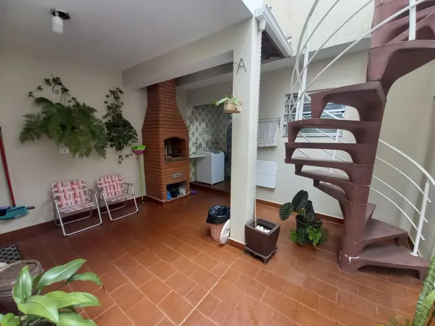 Foto 1 de Sobrado com 3 quartos à venda, 171m2 em Vila Scarpelli, Santo Andre - SP