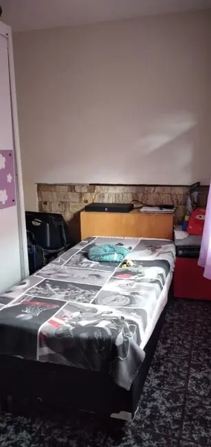 Foto 3 de Sobrado com 3 quartos à venda, 223m2 em Parque Gerassi, Santo Andre - SP