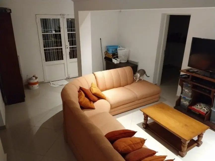 Foto 3 de Sobrado com 4 quartos à venda, 249m2 em Vila Vitória, Santo Andre - SP