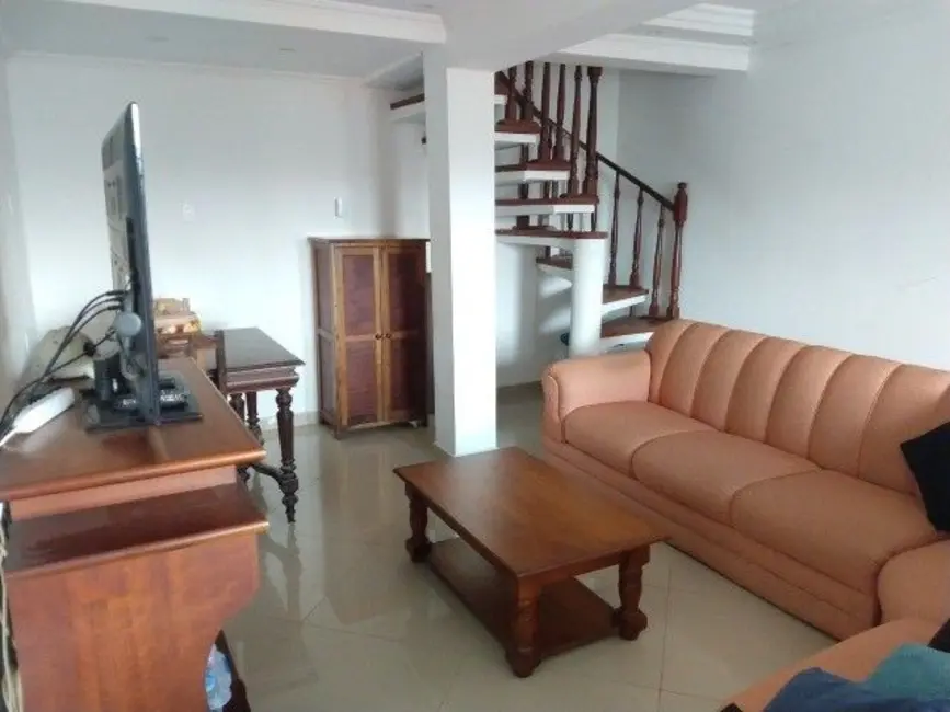 Foto 4 de Sobrado com 4 quartos à venda, 249m2 em Vila Vitória, Santo Andre - SP