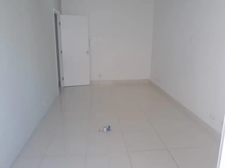 Foto 1 de Sala Comercial para alugar, 38m2 em Vila Gilda, Santo Andre - SP