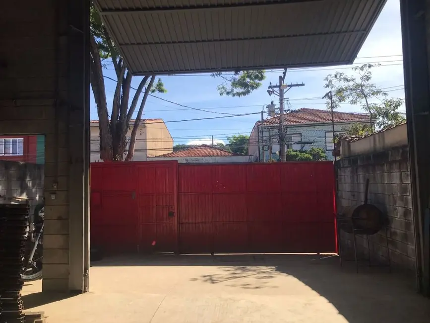 Armazém / Galpão para alugar, 200m2 em Santo Andre - SP - imagem 1 Foto 1 de Armazém / Galpão para alugar, 200m2 em Santo Andre - SP