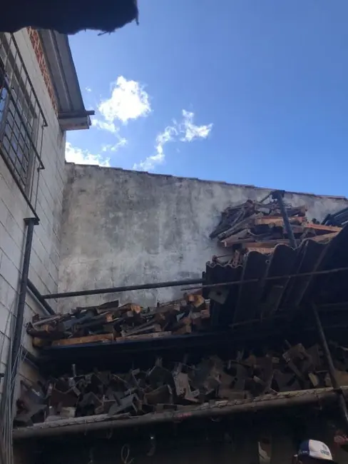 Armazém / Galpão para alugar, 200m2 em Santo Andre - SP - imagem 6 Foto 6 de Armazém / Galpão para alugar, 200m2 em Santo Andre - SP