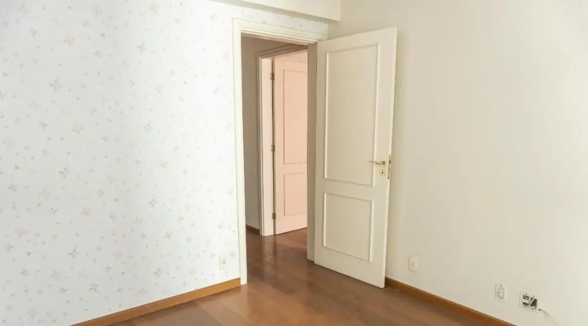 Apartamento com 3 quartos à venda, 150m2 em Jardim, Santo Andre - SP - imagem 6 Foto 6 de Apartamento com 3 quartos à venda, 150m2 em Jardim, Santo Andre - SP