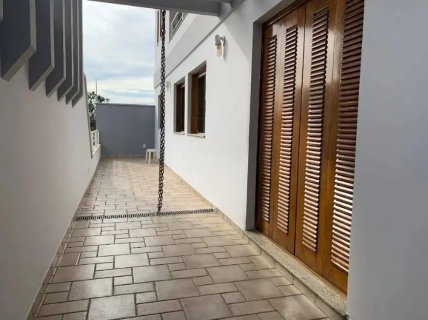 Sobrado com 3 quartos à venda, 356m2 em Vila Scarpelli, Santo Andre - SP - imagem 3 Foto 3 de Sobrado com 3 quartos à venda, 356m2 em Vila Scarpelli, Santo Andre - SP