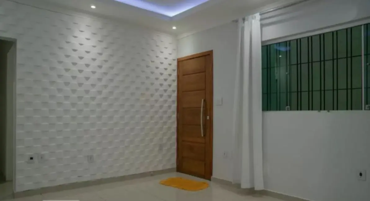 Foto 1 de Casa com 2 quartos para alugar, 150m2 em Campestre, Santo Andre, SP