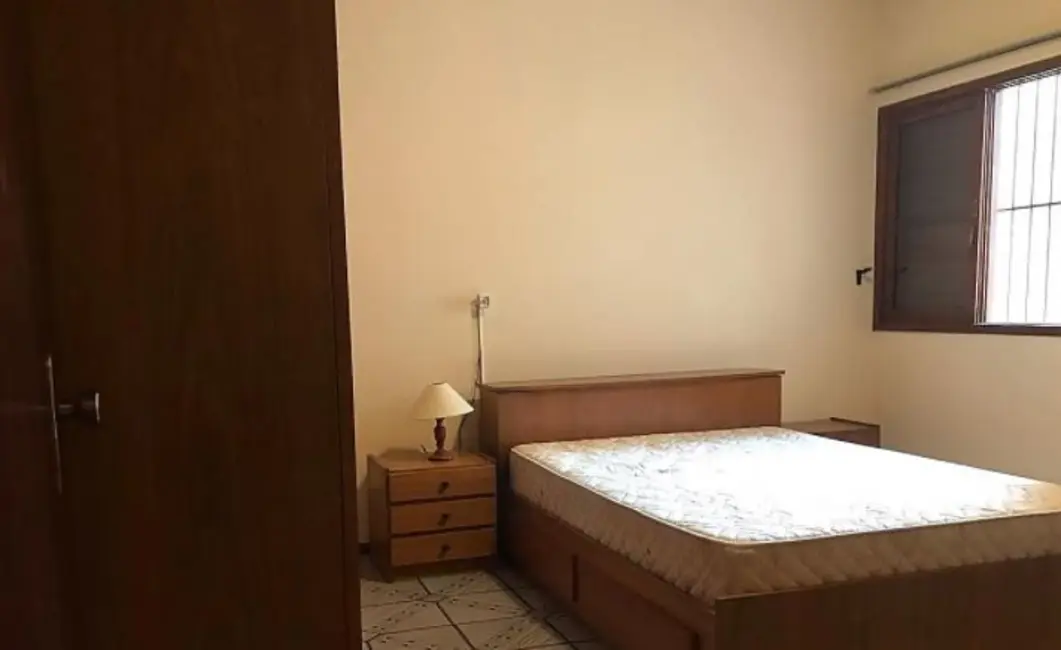 Foto 6 de Casa com 2 quartos para alugar, 300m2 em Centro, Santo Andre - SP