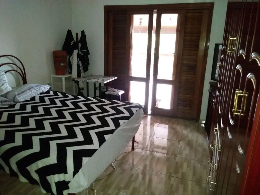 Foto 3 de Sobrado com 3 quartos à venda, 125m2 em Parque Capuava, Santo Andre - SP