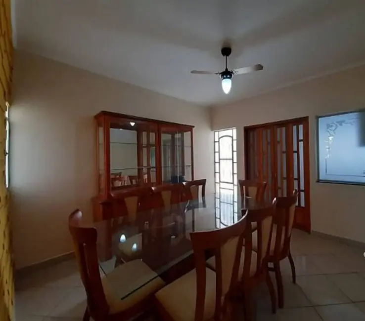 Sobrado com 3 quartos para alugar, 180m2 em Vila Valparaíso, Santo Andre - SP - imagem 5 Foto 5 de Sobrado com 3 quartos para alugar, 180m2 em Vila Valparaíso, Santo Andre - SP