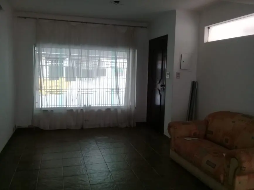 Foto 2 de Sobrado com 3 quartos à venda, 251m2 em Vila Eldízia, Santo Andre - SP