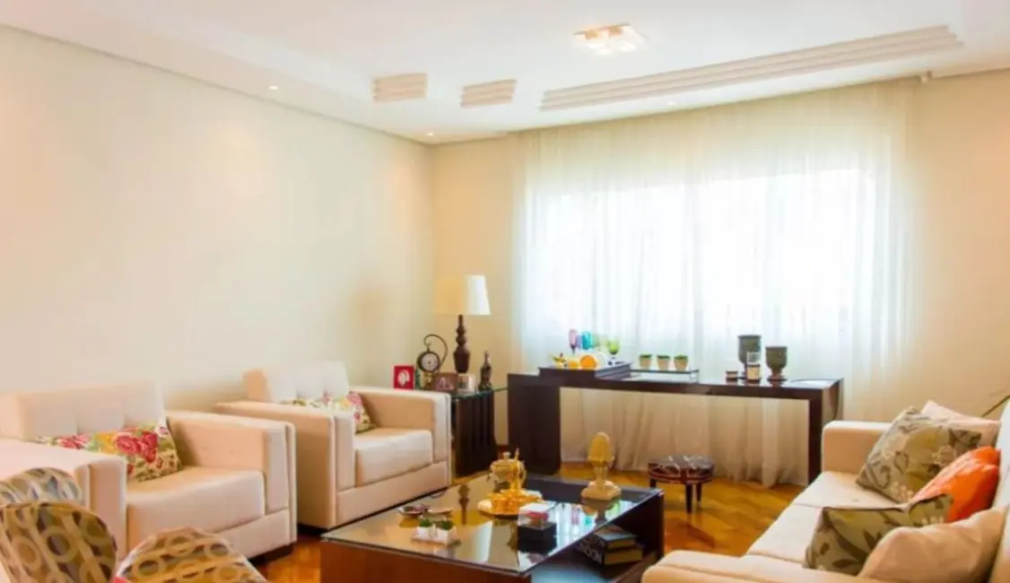 Foto 1 de Sobrado com 3 quartos à venda, 180m2 em Vila Scarpelli, Santo Andre - SP