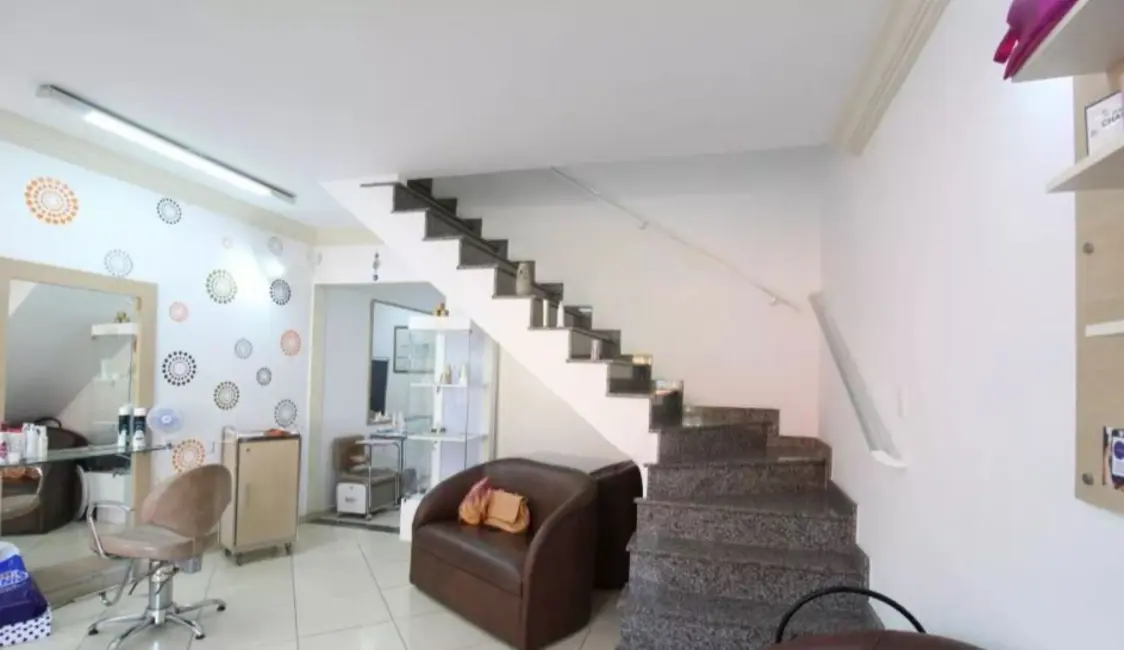 Foto 3 de Sobrado com 3 quartos para alugar, 150m2 em Campestre, Santo Andre - SP