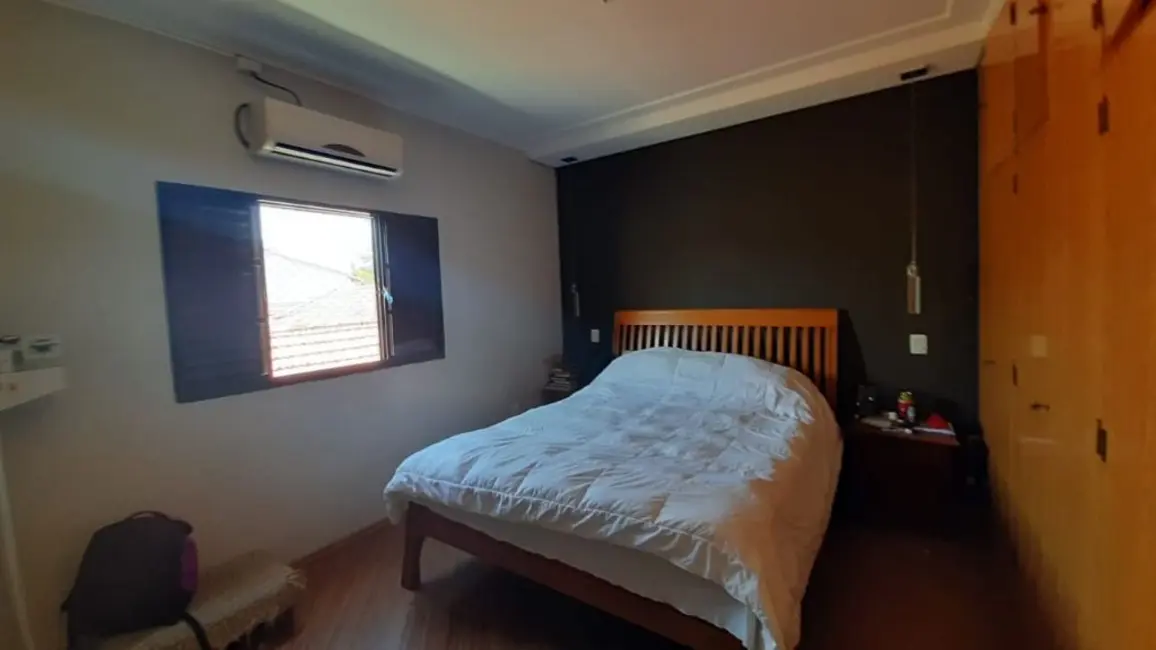 Sobrado com 5 quartos à venda, 210m2 em Vila Assunção, Santo Andre - SP - imagem 4 Foto 4 de Sobrado com 5 quartos à venda, 210m2 em Vila Assunção, Santo Andre - SP