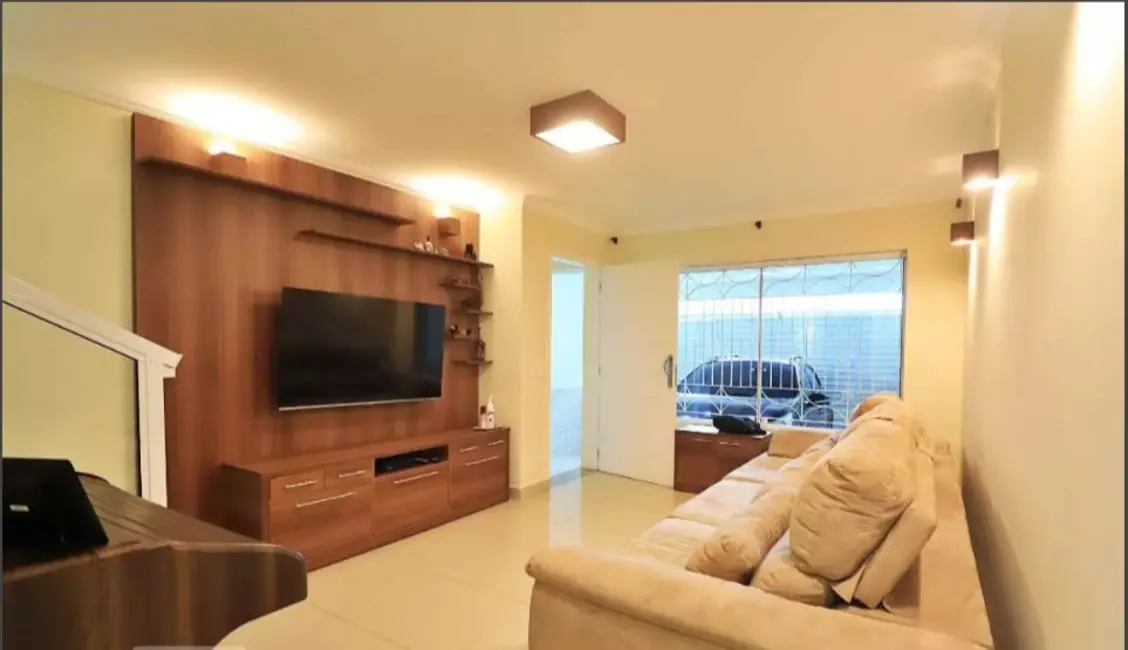 Foto 2 de Sobrado com 3 quartos à venda, 125m2 em Vila Floresta, Santo Andre - SP