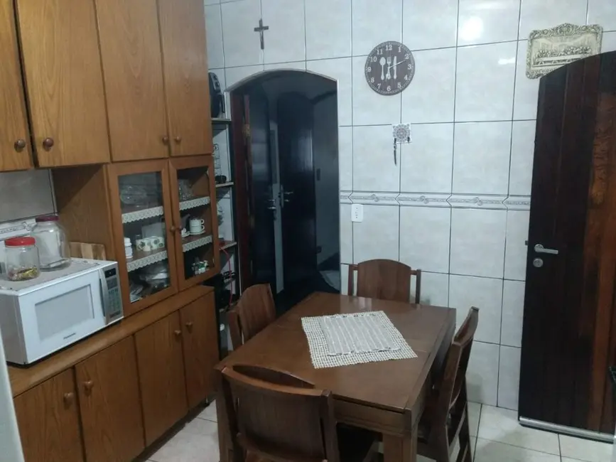 Foto 7 de Sobrado com 3 quartos à venda, 266m2 em Vila Eldízia, Santo Andre - SP