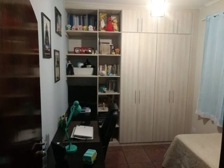 Foto 5 de Sobrado com 3 quartos à venda, 266m2 em Vila Eldízia, Santo Andre - SP