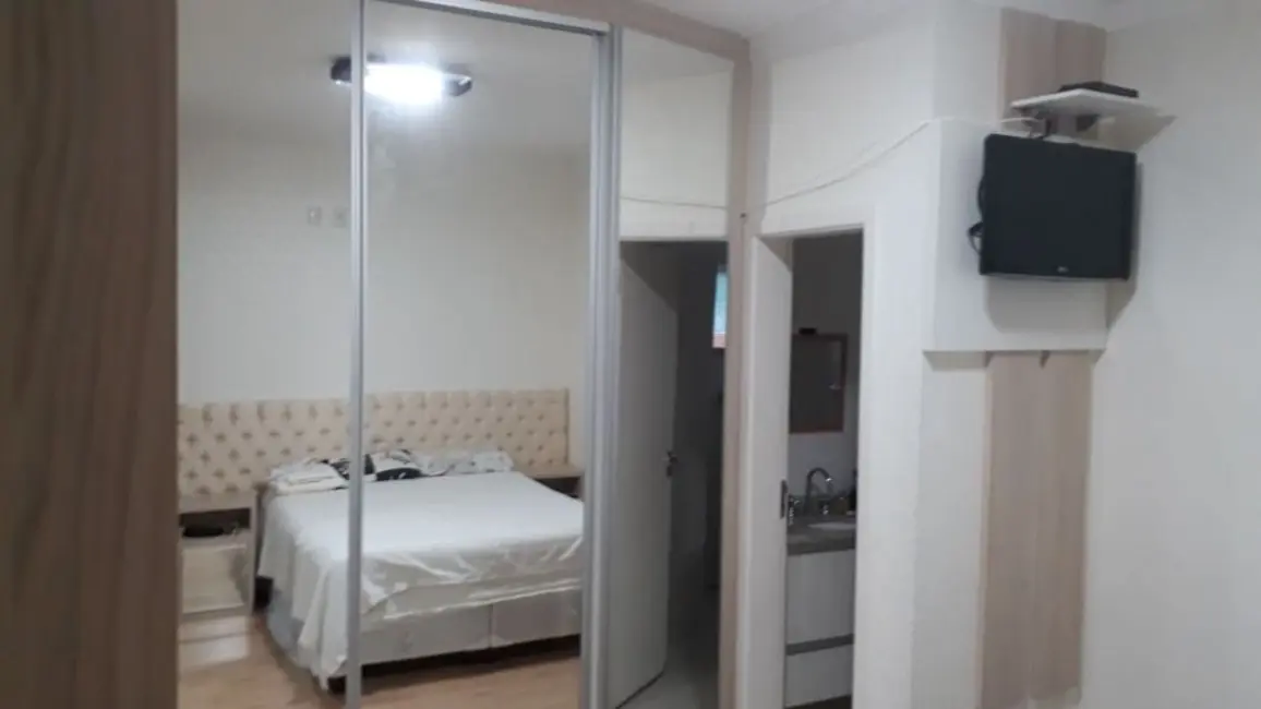 Foto 5 de Sobrado com 3 quartos à venda, 198m2 em Vila Alice, Santo Andre - SP