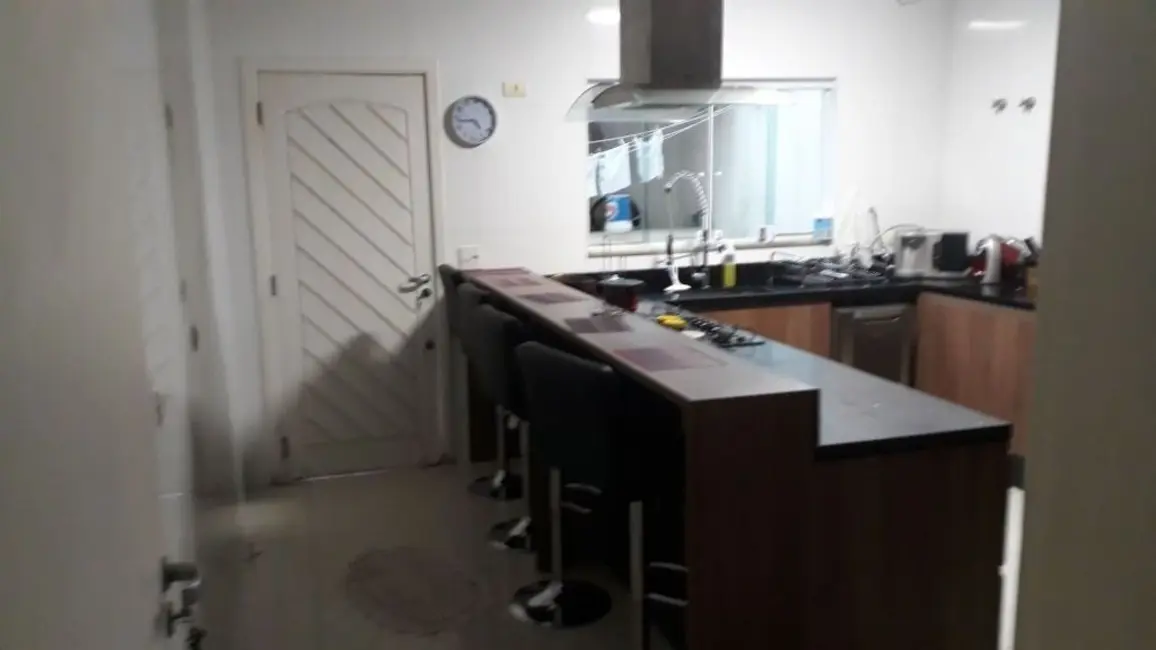 Foto 9 de Sobrado com 3 quartos à venda, 198m2 em Vila Alice, Santo Andre - SP