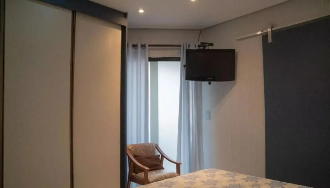 Foto 7 de Sobrado com 3 quartos para alugar, 240m2 em Jardim Utinga, Santo Andre - SP