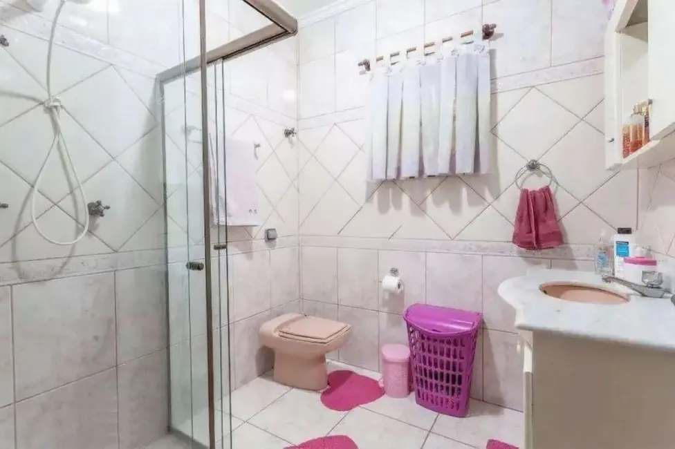 Sobrado com 3 quartos à venda, 205m2 em Vila Eldízia, Santo Andre - SP - imagem 8 Foto 8 de Sobrado com 3 quartos à venda, 205m2 em Vila Eldízia, Santo Andre - SP