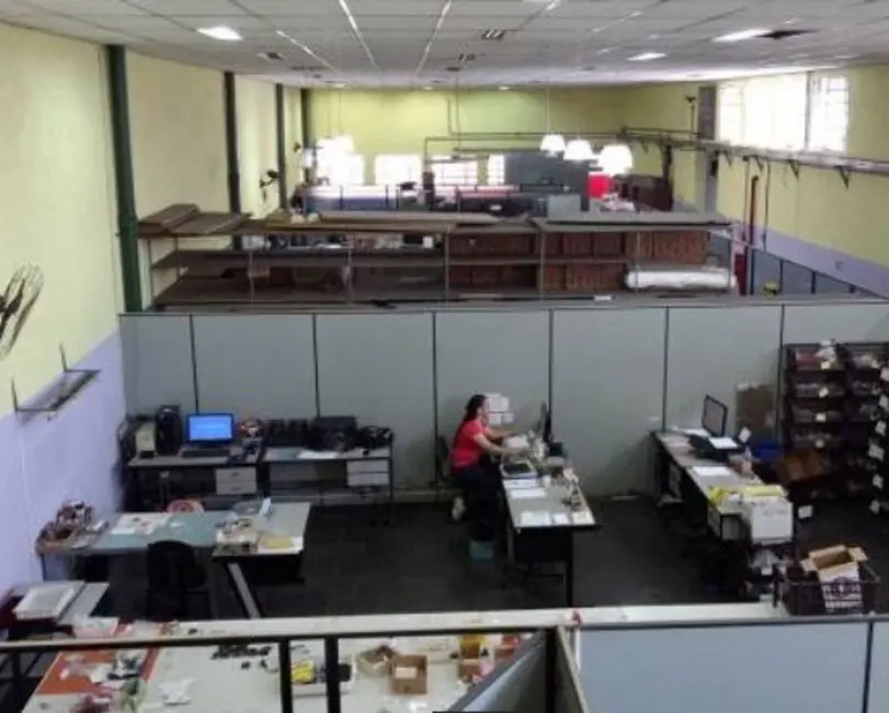 Foto 1 de Armazém / Galpão à venda, 1200m2 em Campestre, Santo Andre - SP