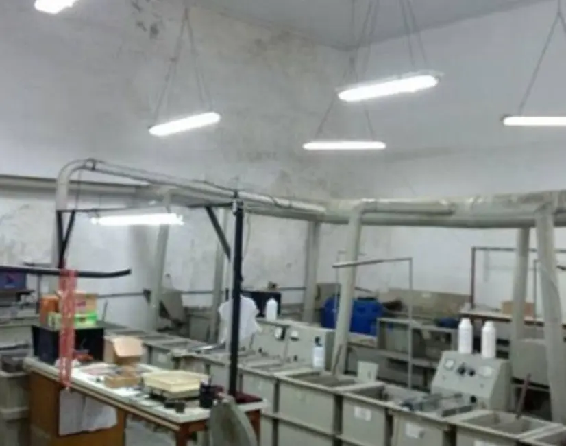 Foto 2 de Armazém / Galpão à venda, 1200m2 em Campestre, Santo Andre - SP