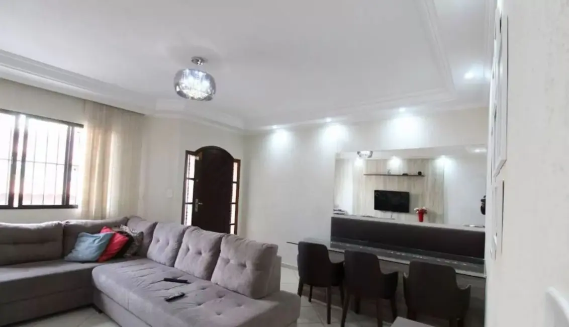 Foto 8 de Sobrado com 4 quartos à venda e para alugar, 206m2 em Vila Camilópolis, Santo Andre - SP