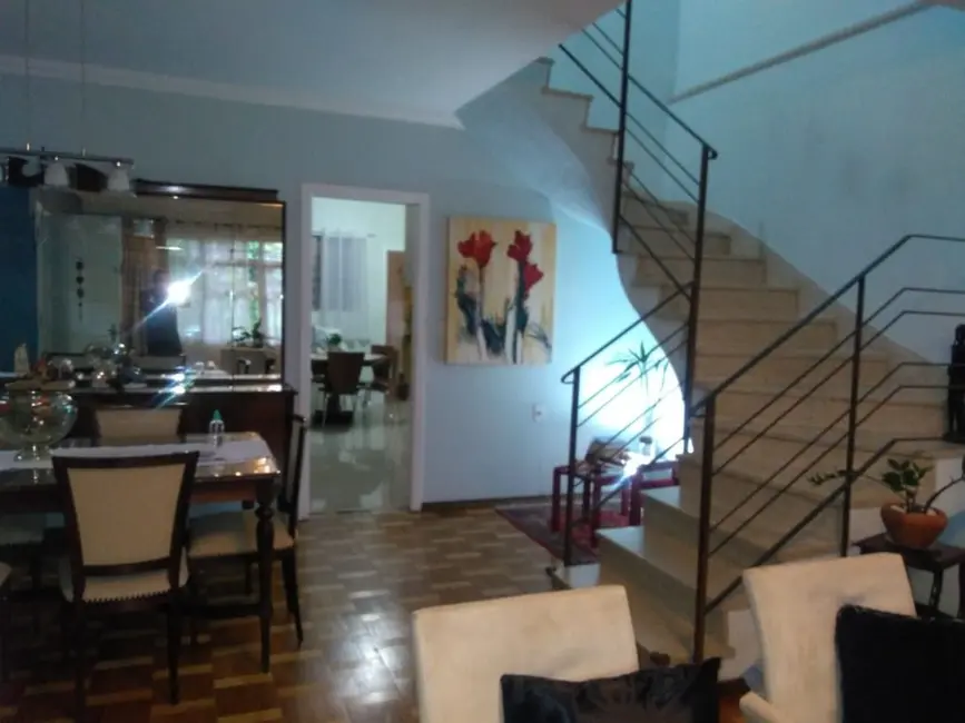 Sobrado com 4 quartos à venda, 181m2 em Vila Alpina, Santo Andre - SP - imagem 3 Foto 3 de Sobrado com 4 quartos à venda, 181m2 em Vila Alpina, Santo Andre - SP