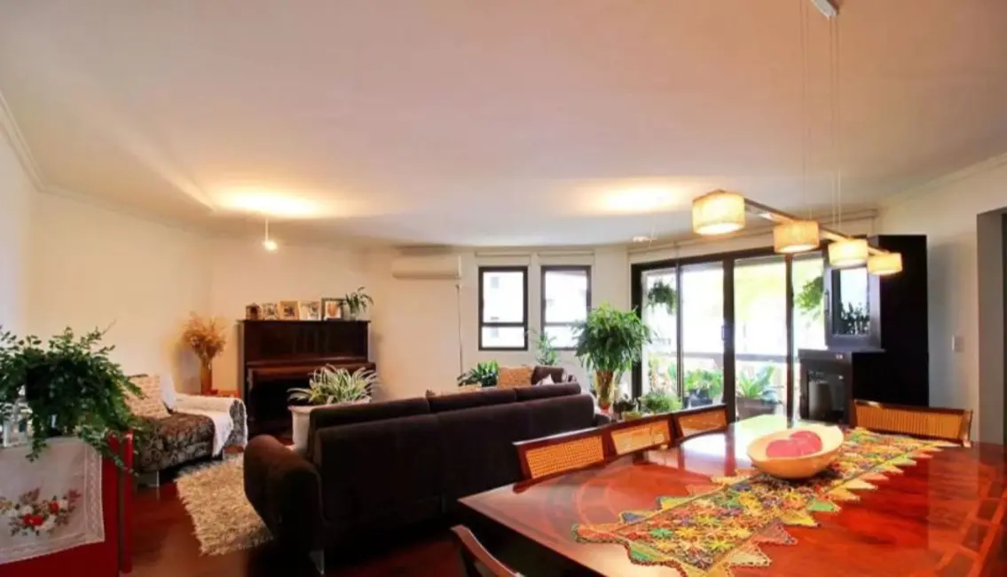 Apartamento com 4 quartos à venda, 195m2 em Vila Assunção, Santo Andre - SP - imagem 3 Foto 3 de Apartamento com 4 quartos à venda, 195m2 em Vila Assunção, Santo Andre - SP