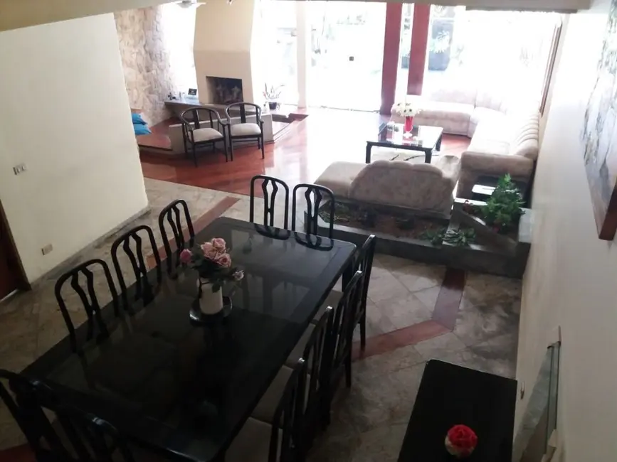 Foto 1 de Sobrado com 4 quartos à venda, 320m2 em Vila Homero Thon, Santo Andre - SP