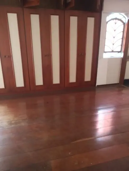 Foto 9 de Sobrado com 3 quartos à venda e para alugar, 400m2 em Vila Bastos, Santo Andre - SP