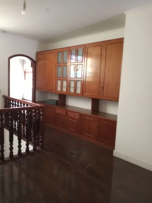 Foto 6 de Sobrado com 3 quartos à venda e para alugar, 400m2 em Vila Bastos, Santo Andre - SP