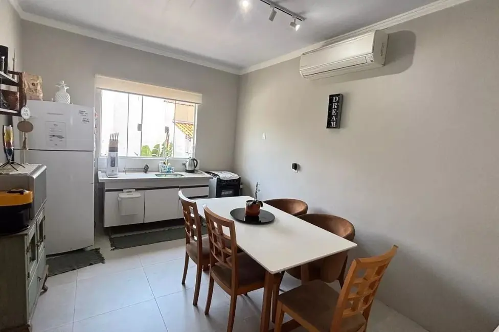 Foto 9 de Casa com 2 quartos à venda e para alugar, 86m2 em Vila Bastos, Santo Andre - SP