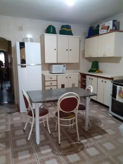 Sobrado com 3 quartos à venda, 125m2 em Jardim Utinga, Santo Andre - SP - imagem 3 Foto 3 de Sobrado com 3 quartos à venda, 125m2 em Jardim Utinga, Santo Andre - SP