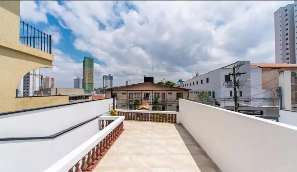 Foto 5 de Sobrado com 3 quartos para alugar, 313m2 em Vila Valparaíso, Santo Andre - SP