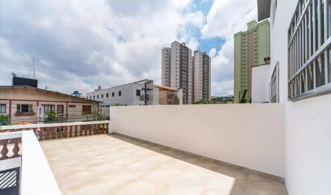 Foto 6 de Sobrado com 3 quartos para alugar, 313m2 em Vila Valparaíso, Santo Andre - SP