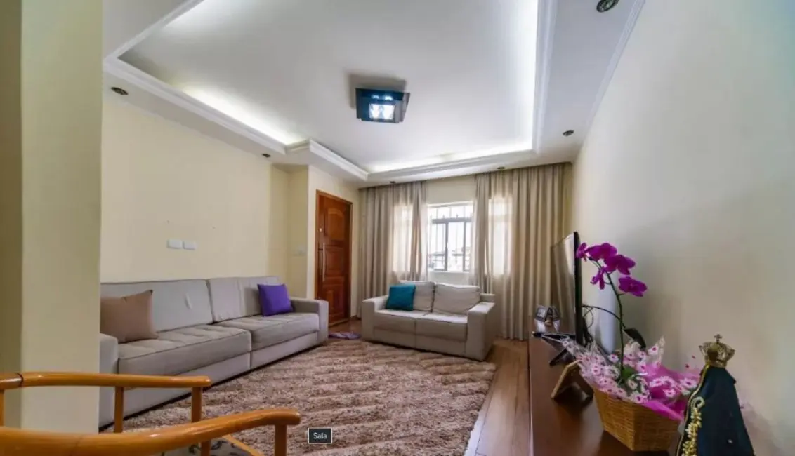 Foto 1 de Sobrado com 3 quartos para alugar, 313m2 em Vila Valparaíso, Santo Andre - SP