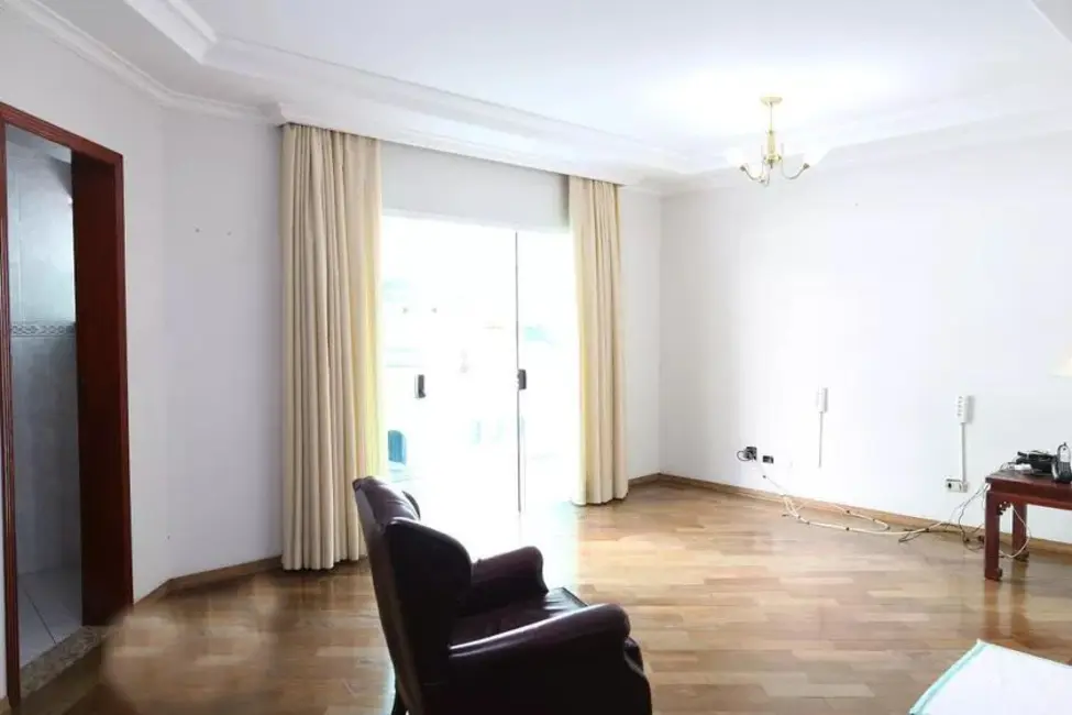 Foto 9 de Sobrado com 3 quartos à venda, 228m2 em Vila Boa Vista, Santo Andre - SP