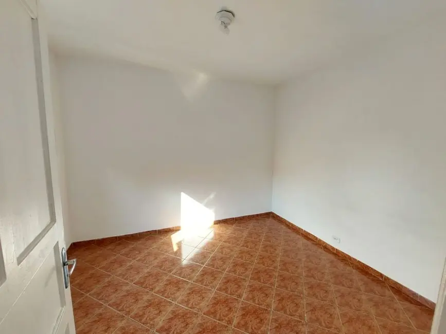 Foto 7 de Casa com 1 quarto para alugar, 130m2 em Jardim Bom Pastor, Santo Andre - SP