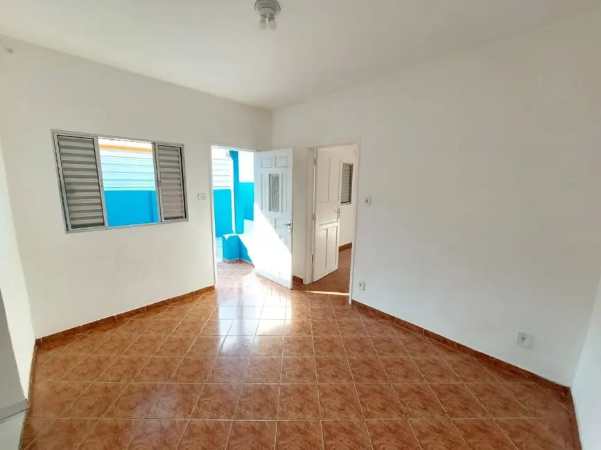 Foto 6 de Casa com 1 quarto para alugar, 130m2 em Jardim Bom Pastor, Santo Andre - SP