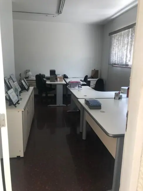 Foto 4 de Sobrado com 1 quarto para alugar, 600m2 em Jardim, Santo Andre - SP