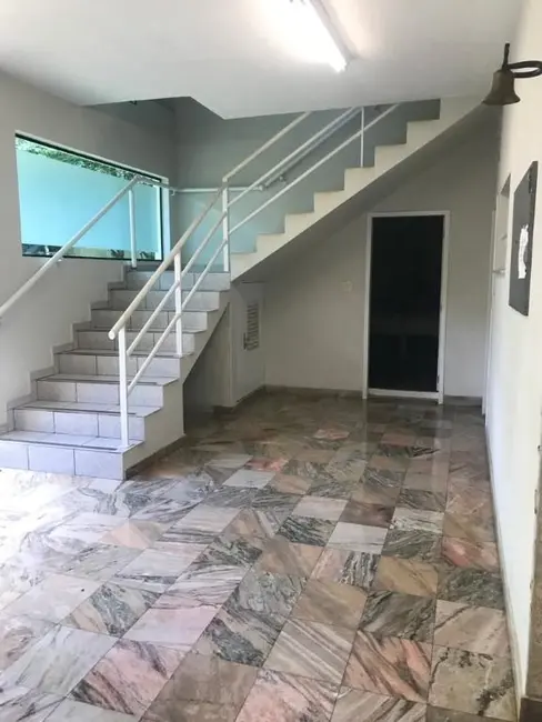 Foto 6 de Sobrado com 1 quarto para alugar, 600m2 em Jardim, Santo Andre - SP