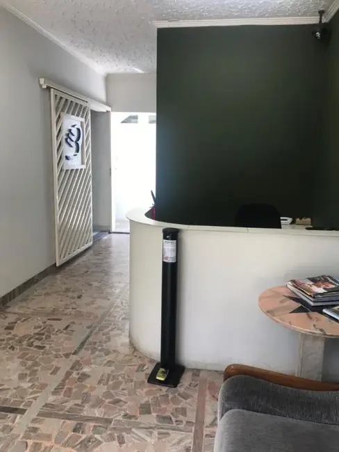 Foto 2 de Sobrado com 1 quarto para alugar, 600m2 em Jardim, Santo Andre - SP