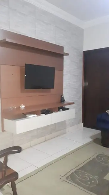 Foto 1 de Sobrado com 2 quartos à venda, 140m2 em Jardim do Estádio, Santo Andre - SP