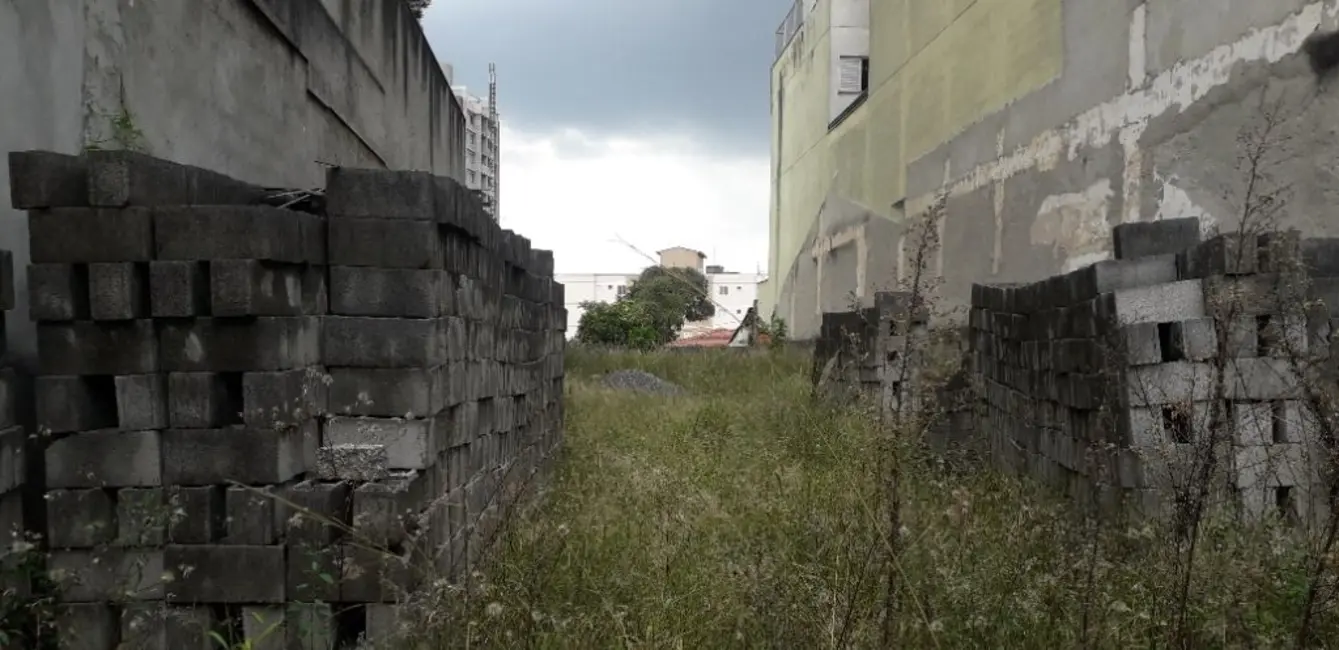 Foto 2 de Terreno / Lote à venda, 378m2 em Jardim, Santo Andre - SP